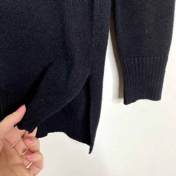 Anthropologie Serena V-Neck Button Front Pullover Sweater Black Size S - Picture 3 of 8